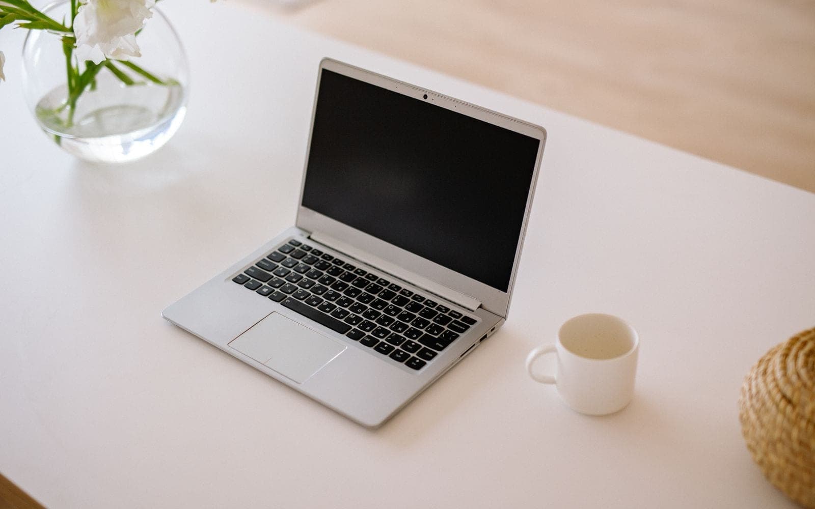 A beautiful website that nobody enquires through